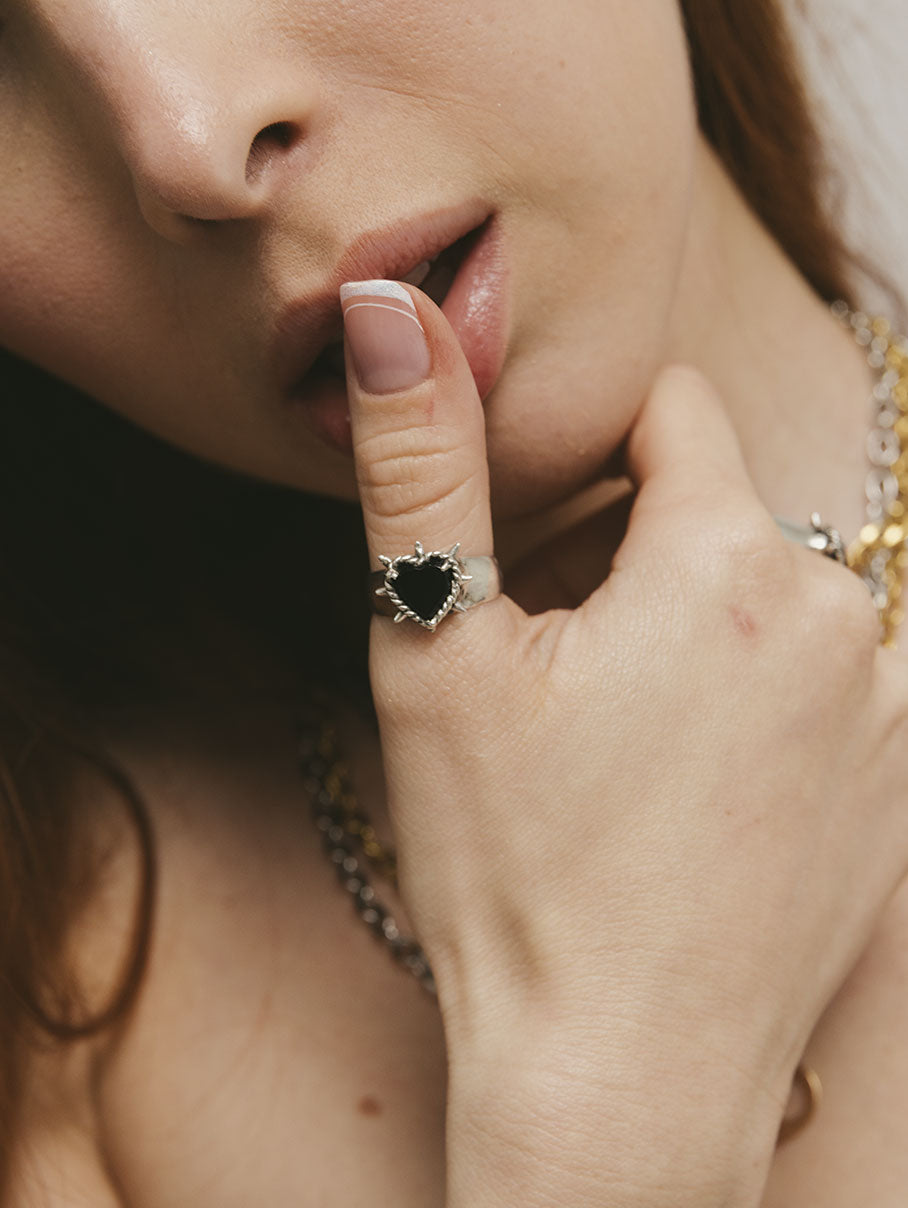 Anillo Black Heart