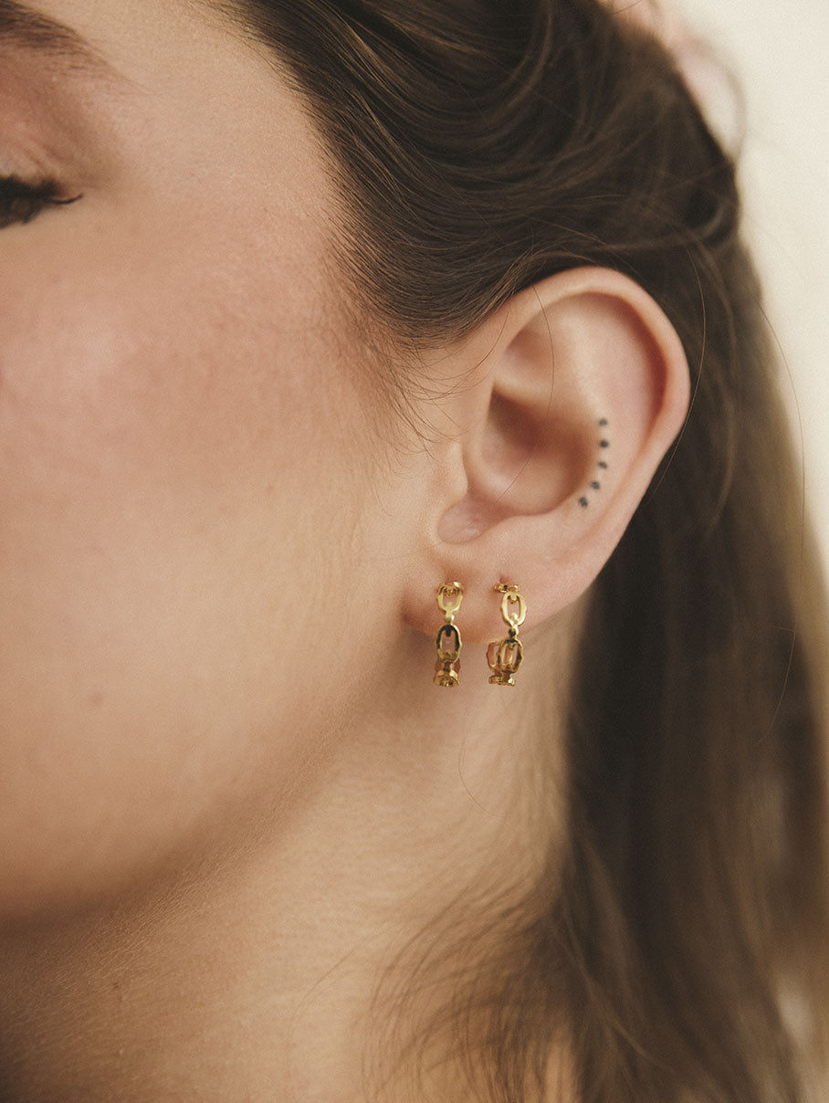 Chain bby hoop earrings