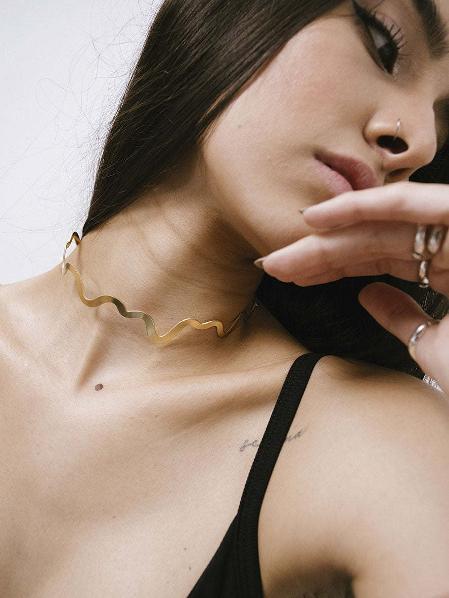 choker con movimiento graduable