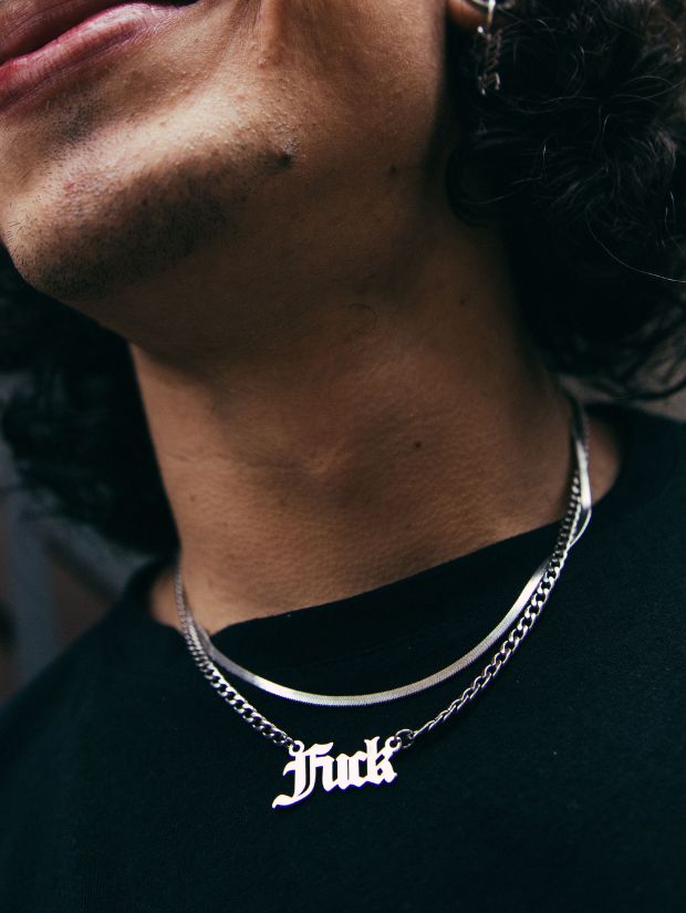 collar personalizado plateado