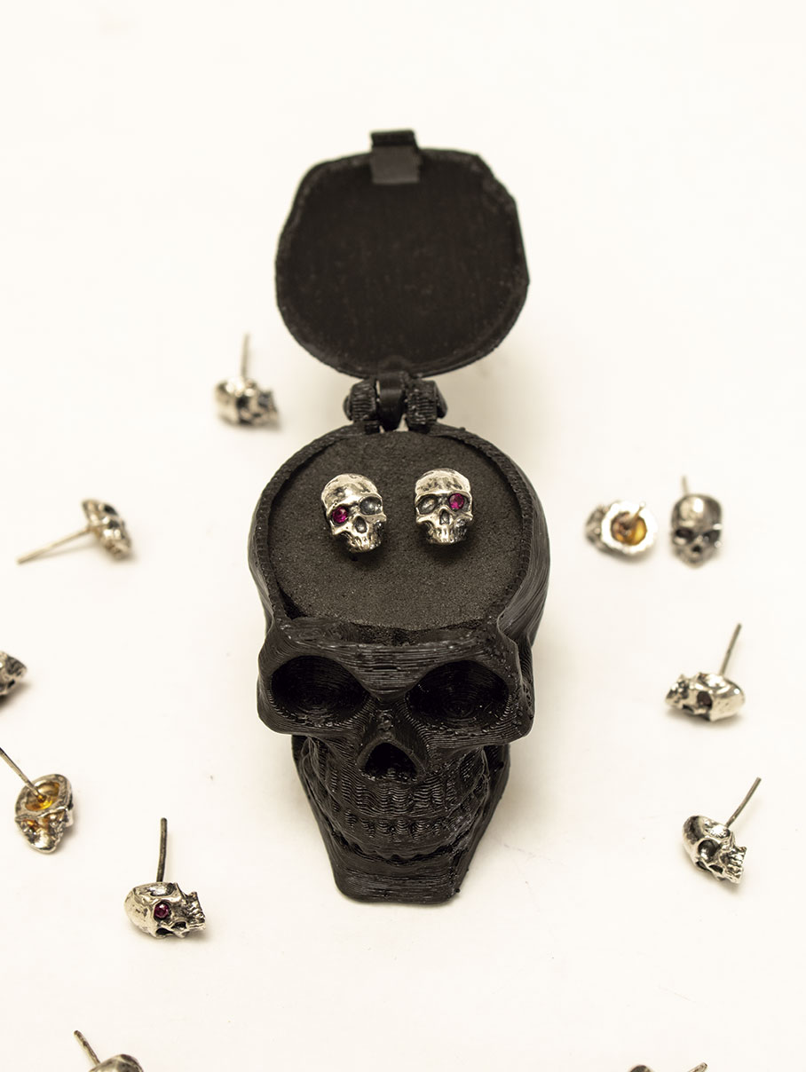 TOPOS-SKULL